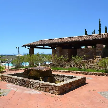 Superior Mit 2 Schlafzimmern Und Garten * Campiglia Marittima